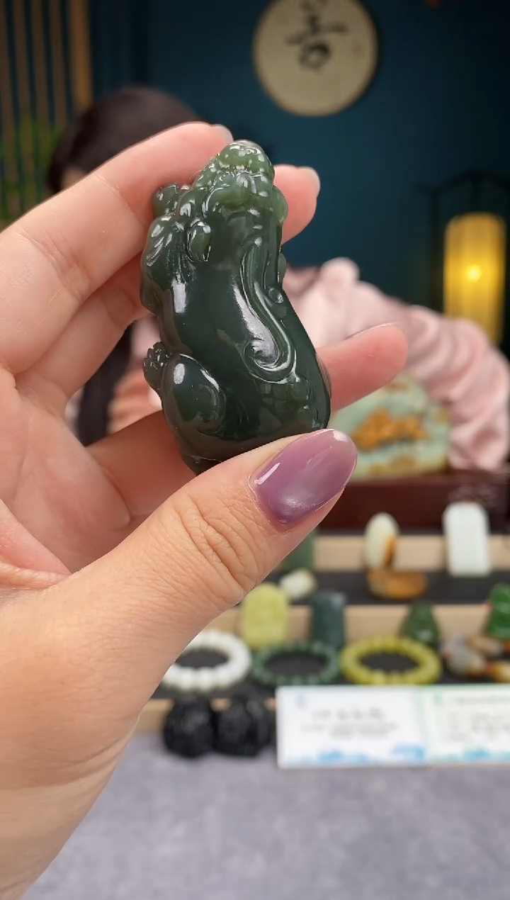 吊坠(不含链)未镶嵌和田玉吊坠