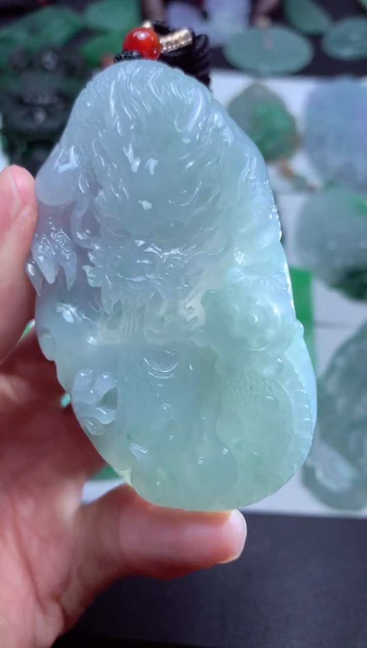 【闪购商品】翡翠颈饰未镶嵌天然翡翠