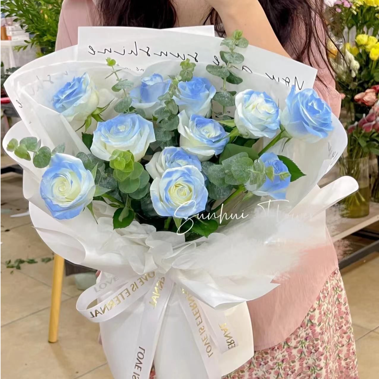 11朵碎冰蓝玫瑰花束喷色玫瑰