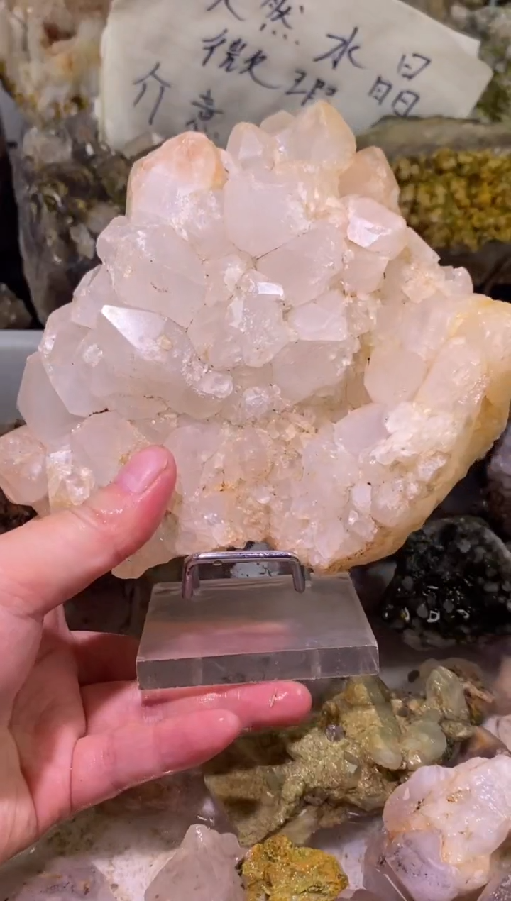 未镶嵌珠宝半成品水晶8号1225g马岛大晶花