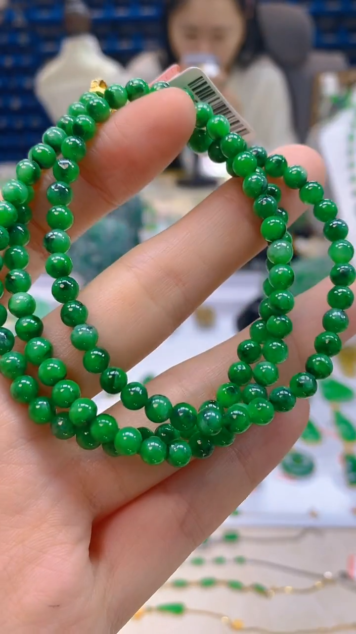 颈饰未镶嵌翡翠新号开播 全场乱卖