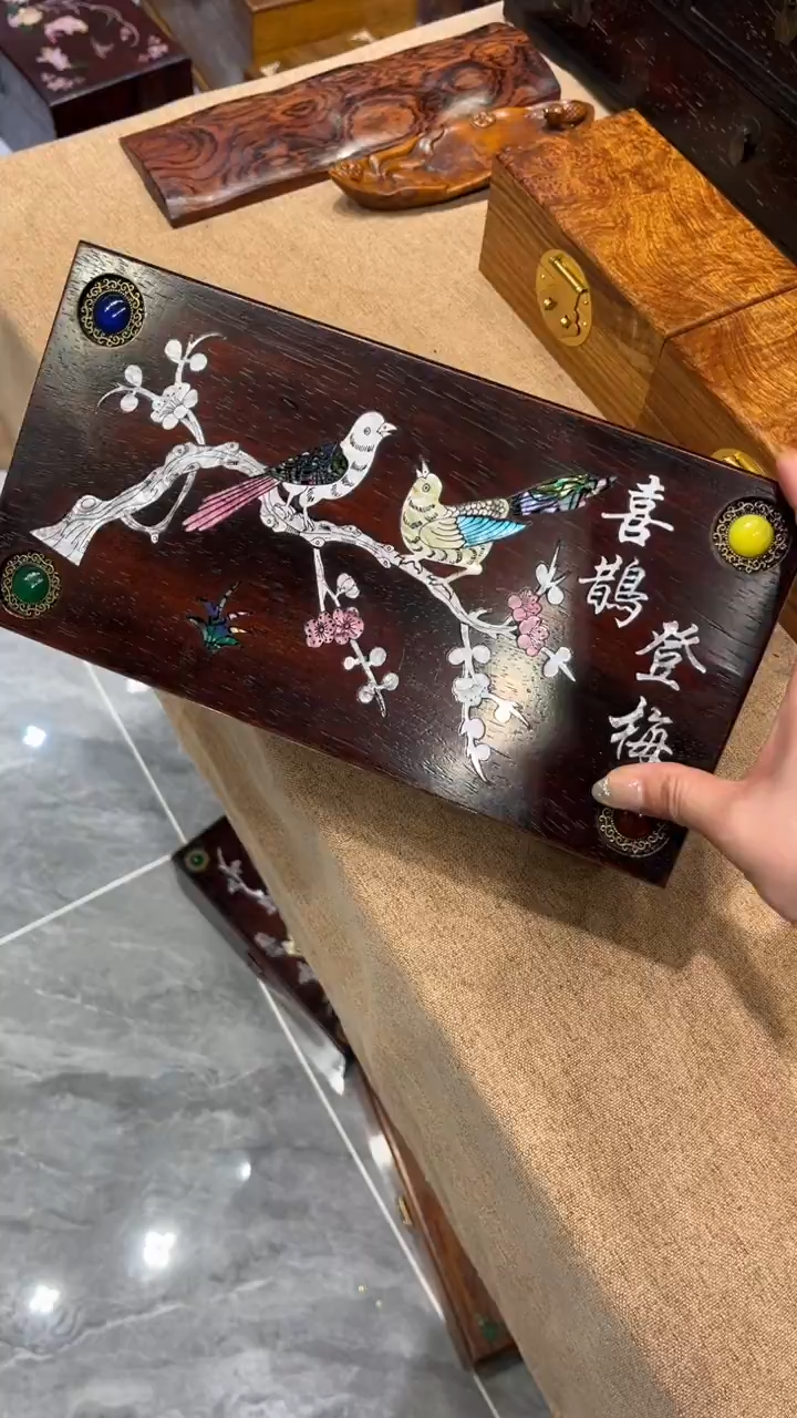 木喜鹊登梅首饰盒