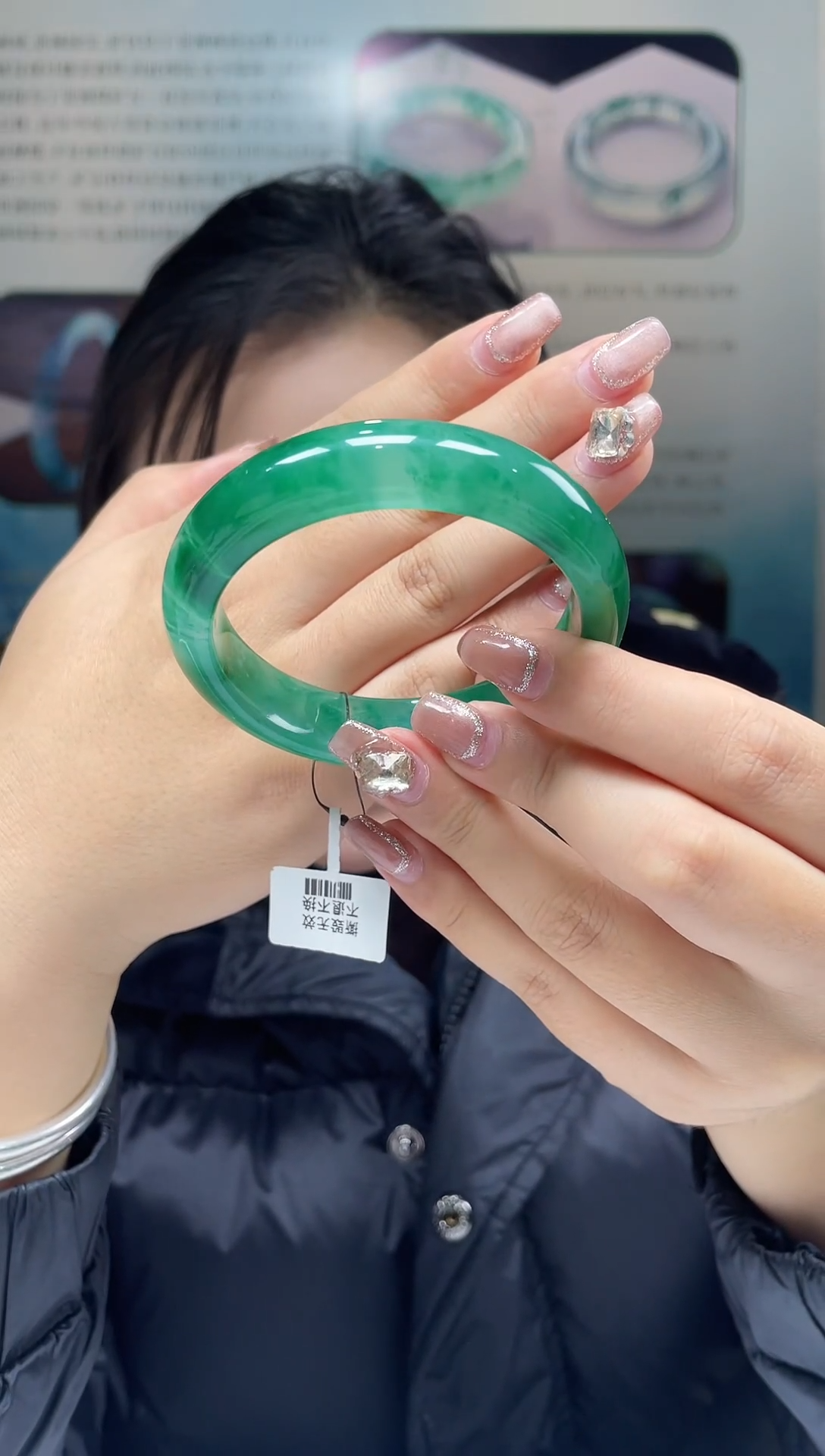 【闪购商品】石英质玉手镯未镶嵌非洲翠手镯多样性发货