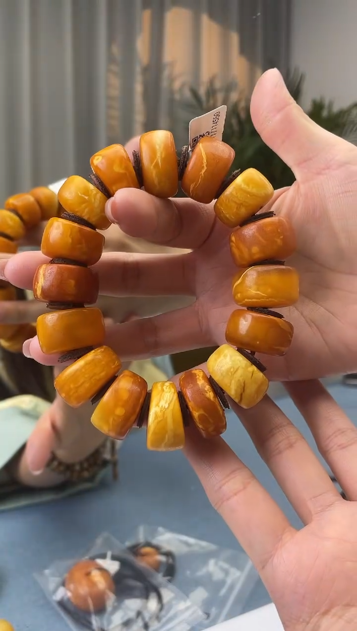 【闪购商品】蜜蜡珠宝奇石未镶嵌假一罚十，发一件082