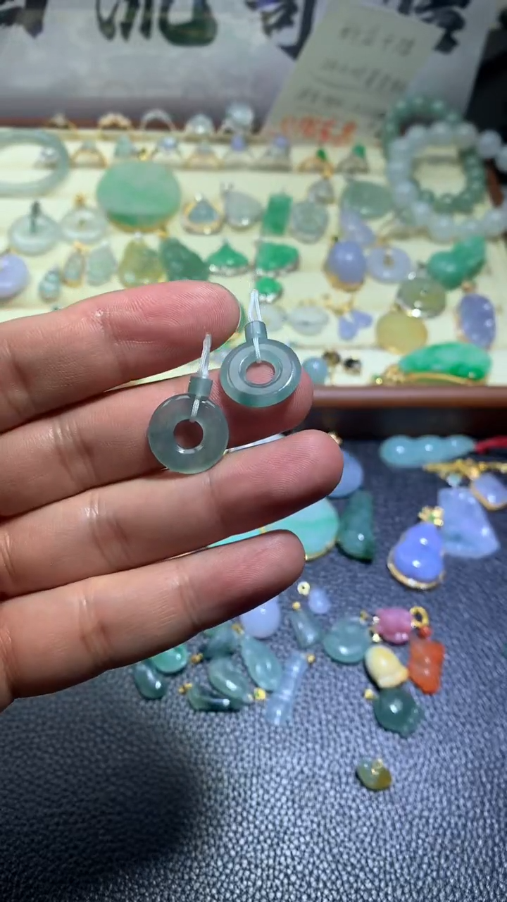 【闪购商品】翡翠颈饰未镶嵌032翡翠耳饰