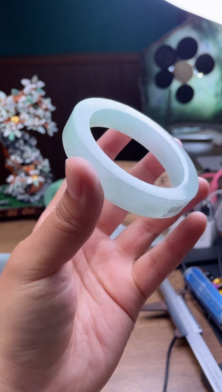 【闪购商品】定制翡翠手镯未镶嵌定制