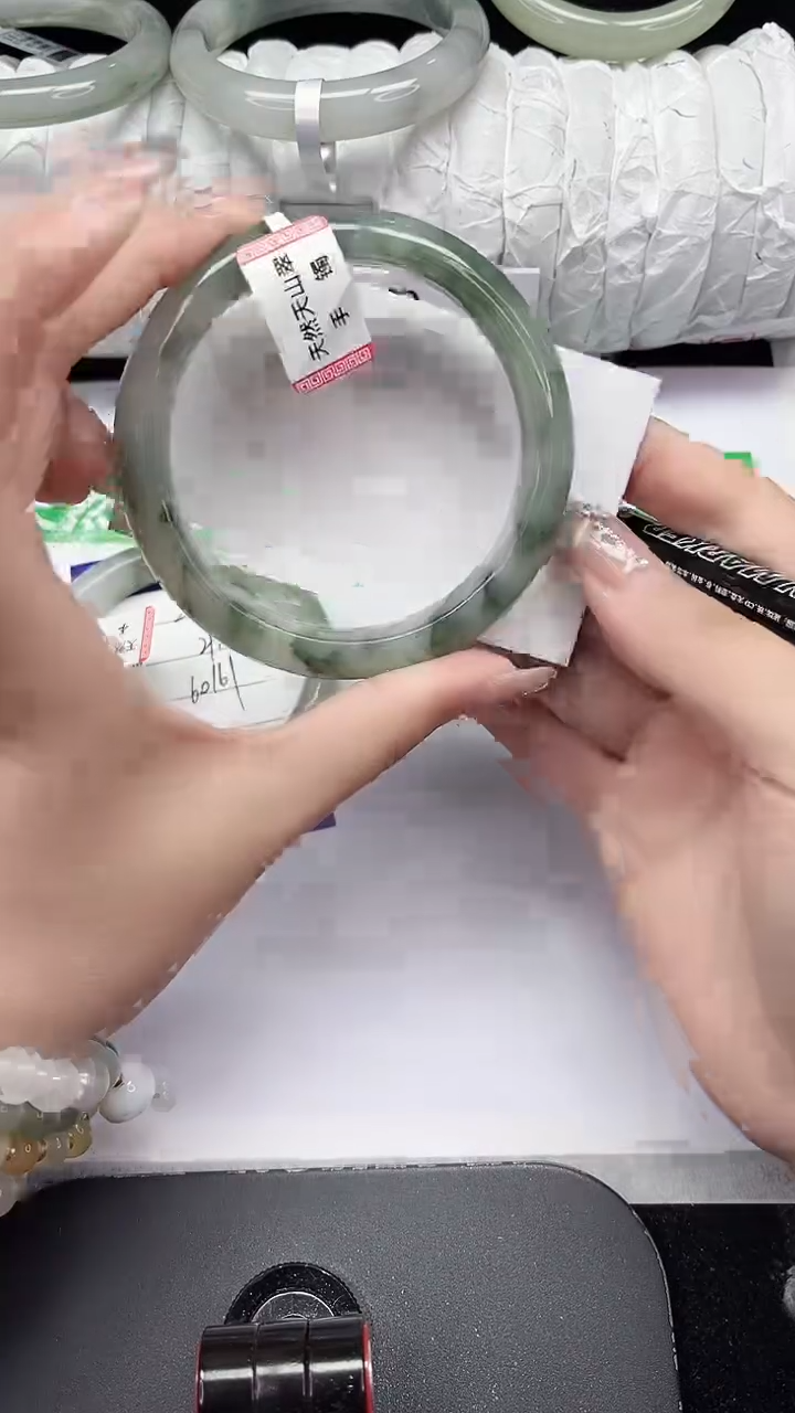 未镶嵌手镯石英质玉297-60/61