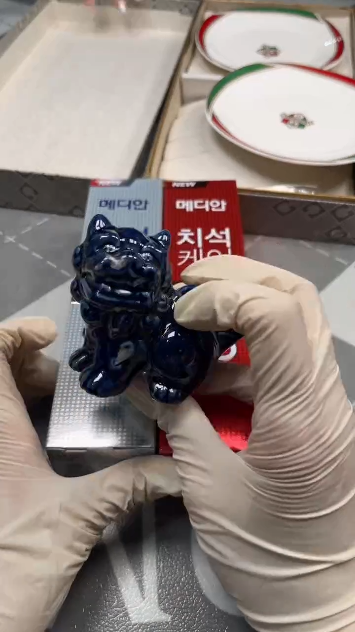 瓷片陶瓷如图所示周边