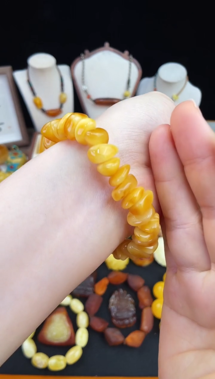 琥珀未镶嵌珠宝奇石柒月