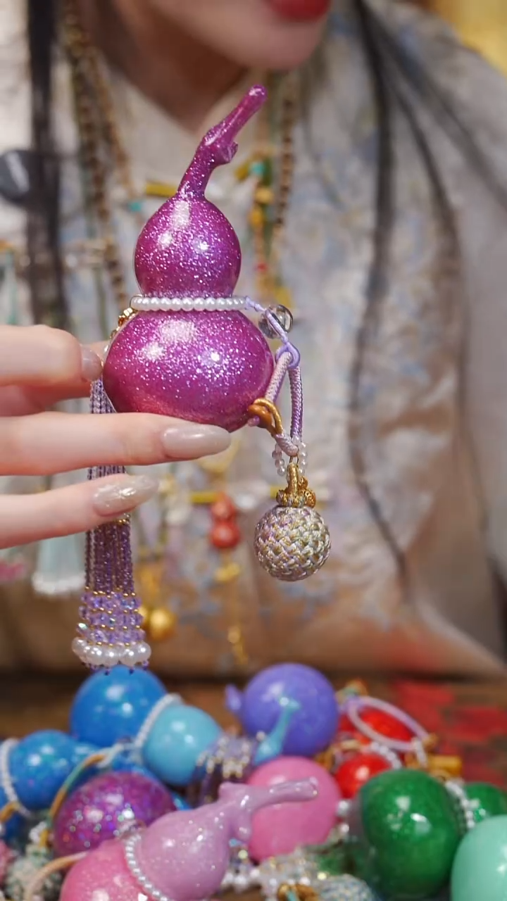 235漆艺工艺小葫芦128