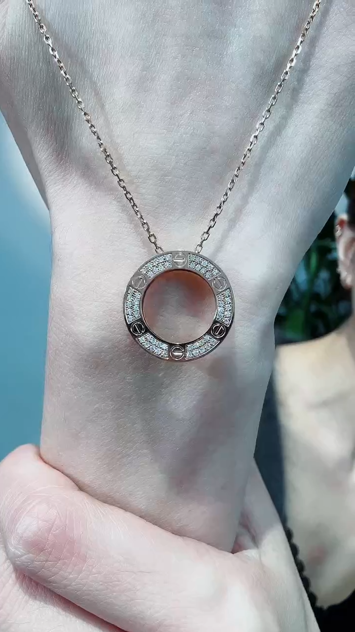 【闪购商品】钻石吊坠(不含链)18K金镶嵌18K金钻石饼饼吊坠