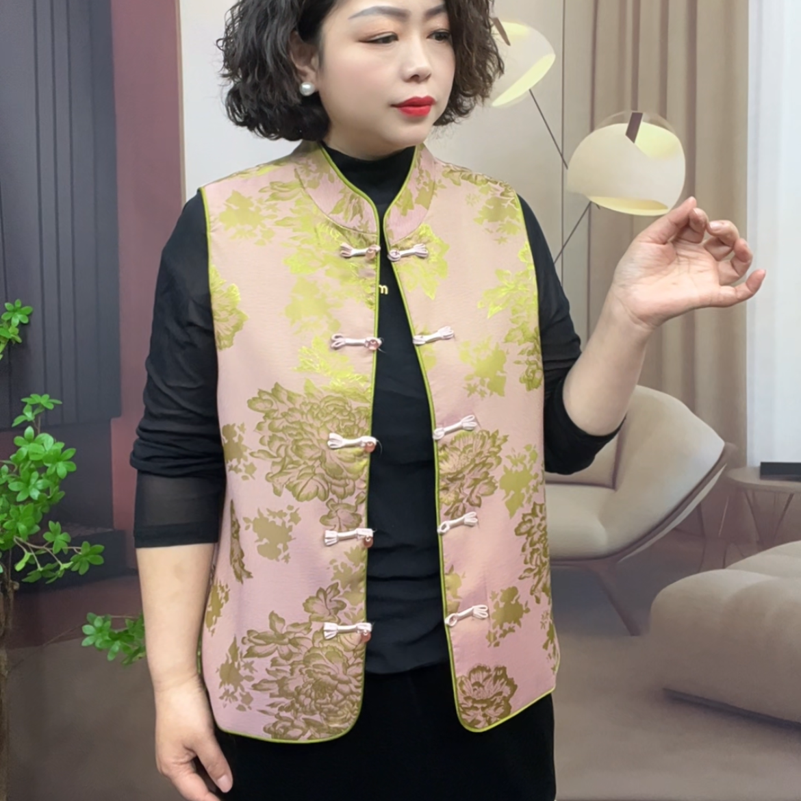 新中式国风马甲背心外穿妈妈装坎肩立领中老年印花高贵洋气外套女