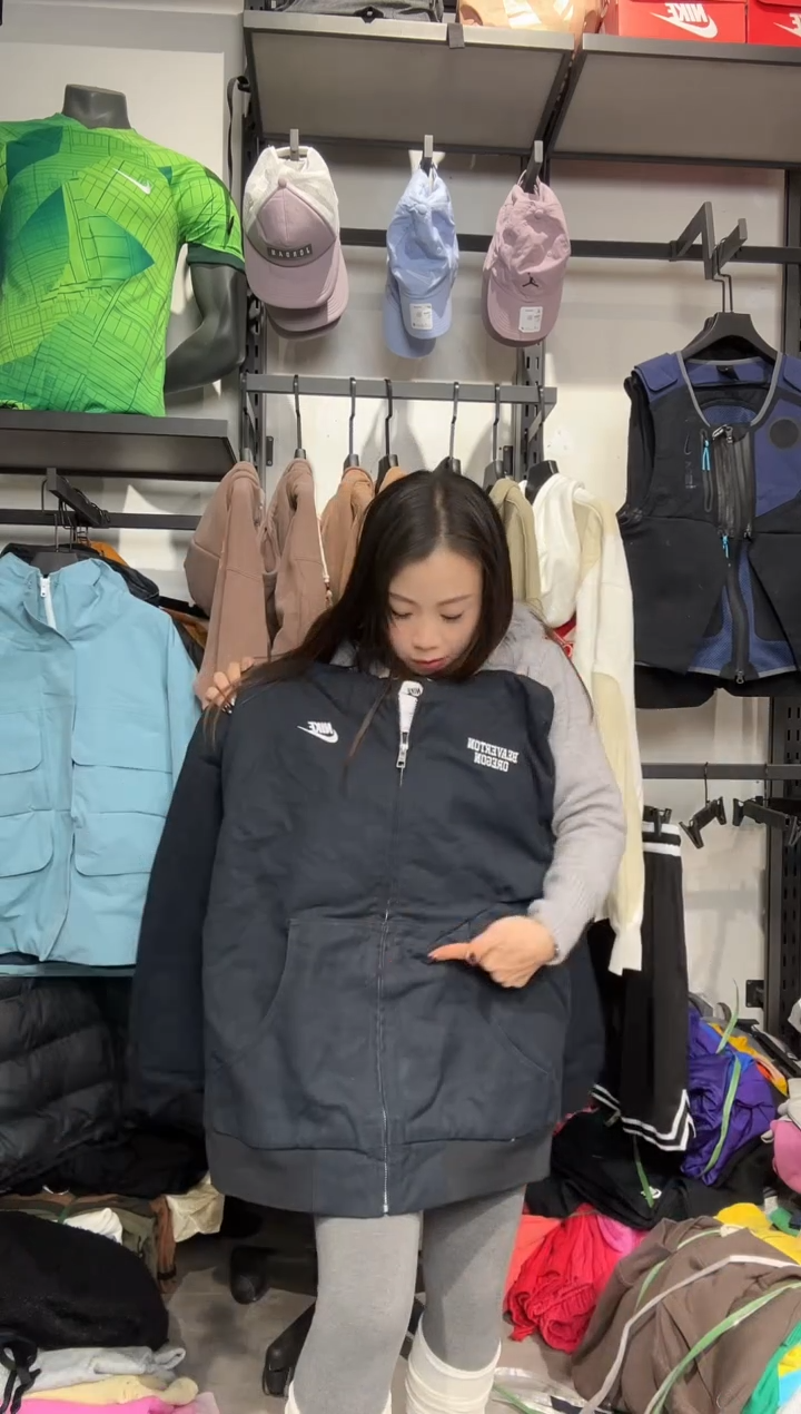 1516 编码 瑕疵款直播间过款为准 尺码 M