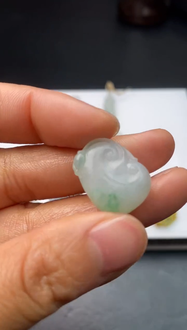 【闪购商品】定制翡翠未镶嵌翡翠毛货~