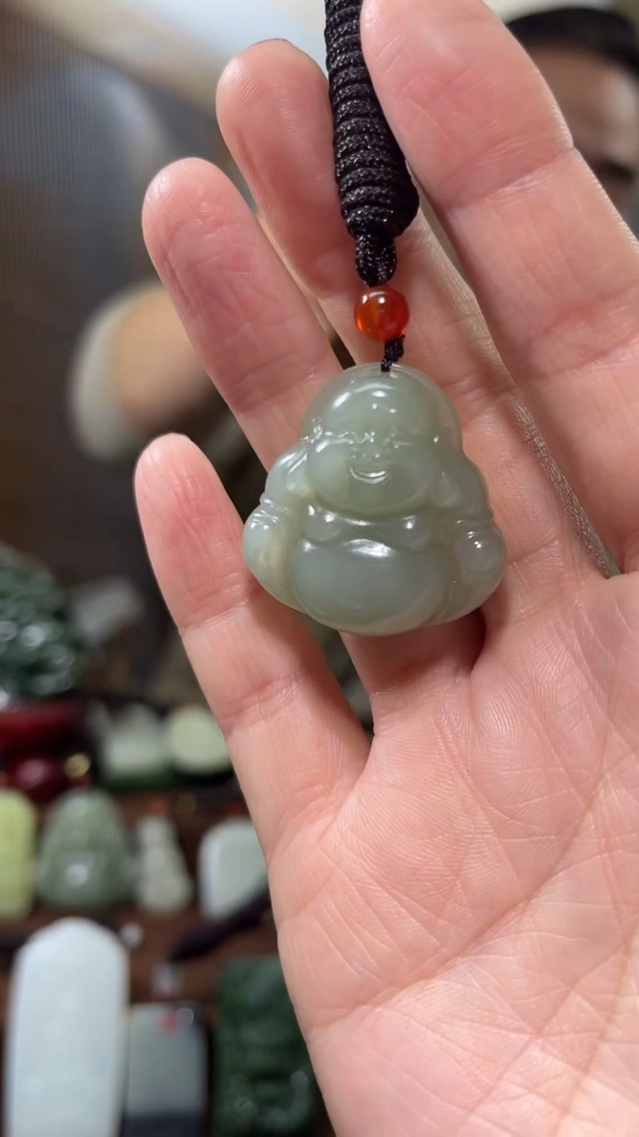 颈饰未镶嵌和田玉`