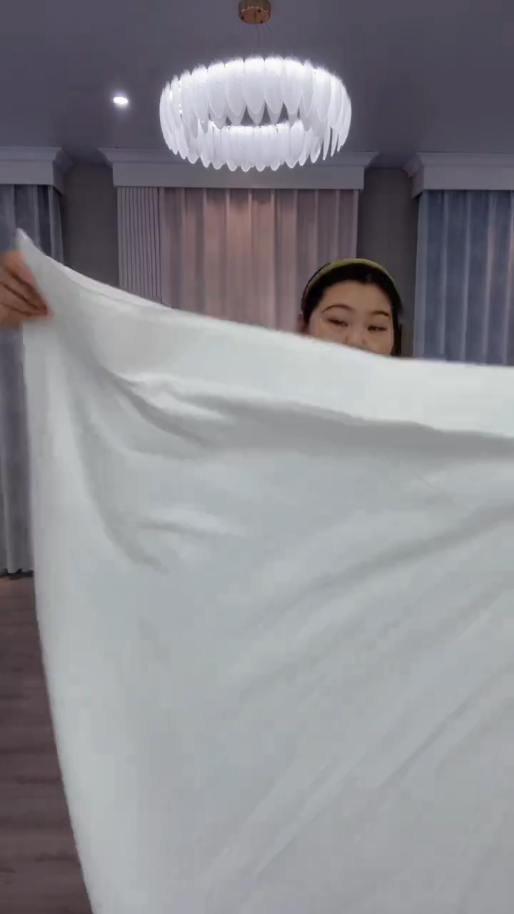 布闪电购商品5  微瑕（中）4.8挂钩2.7