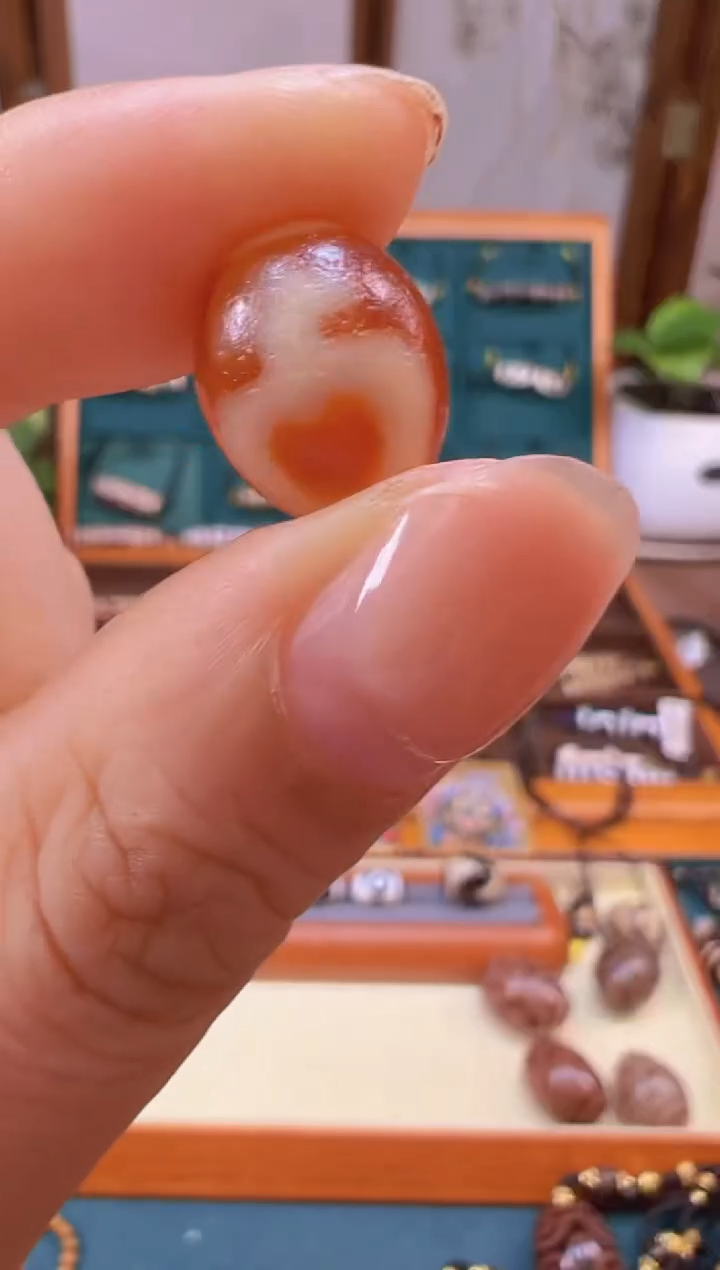 未镶嵌颈饰玛瑙/玉髓（覆膜）41.（微瑕随机发货）