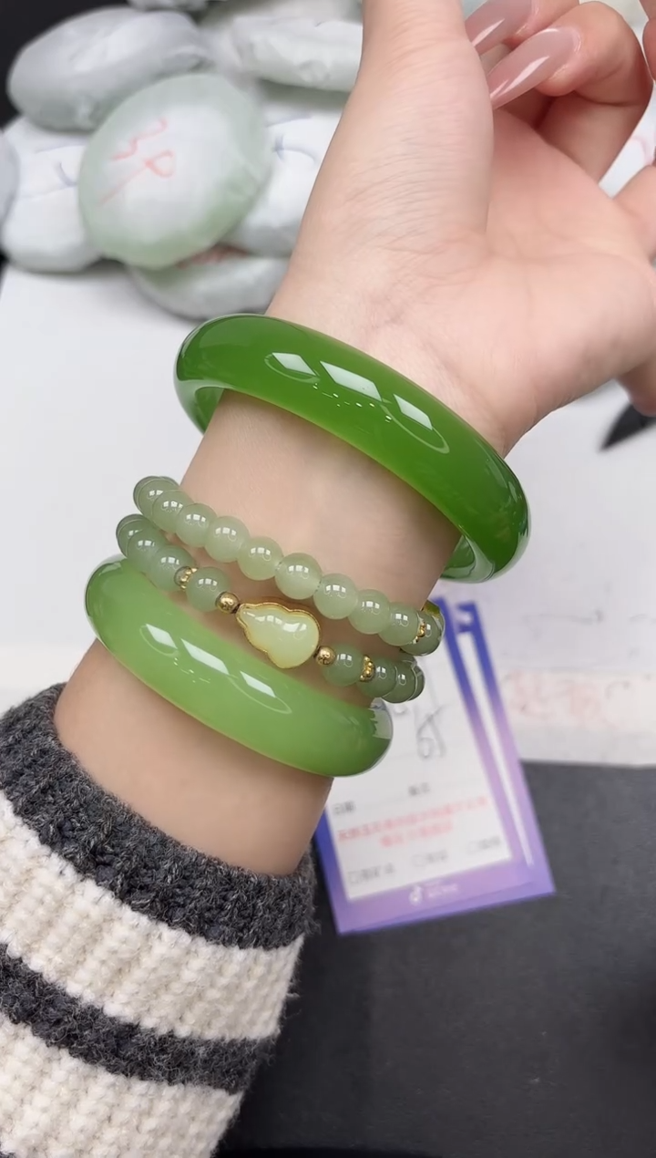 东凌女款手镯379-65