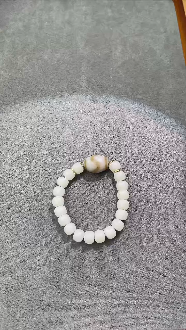 【闪购商品】玛瑙/玉髓颈饰未镶嵌牙手串