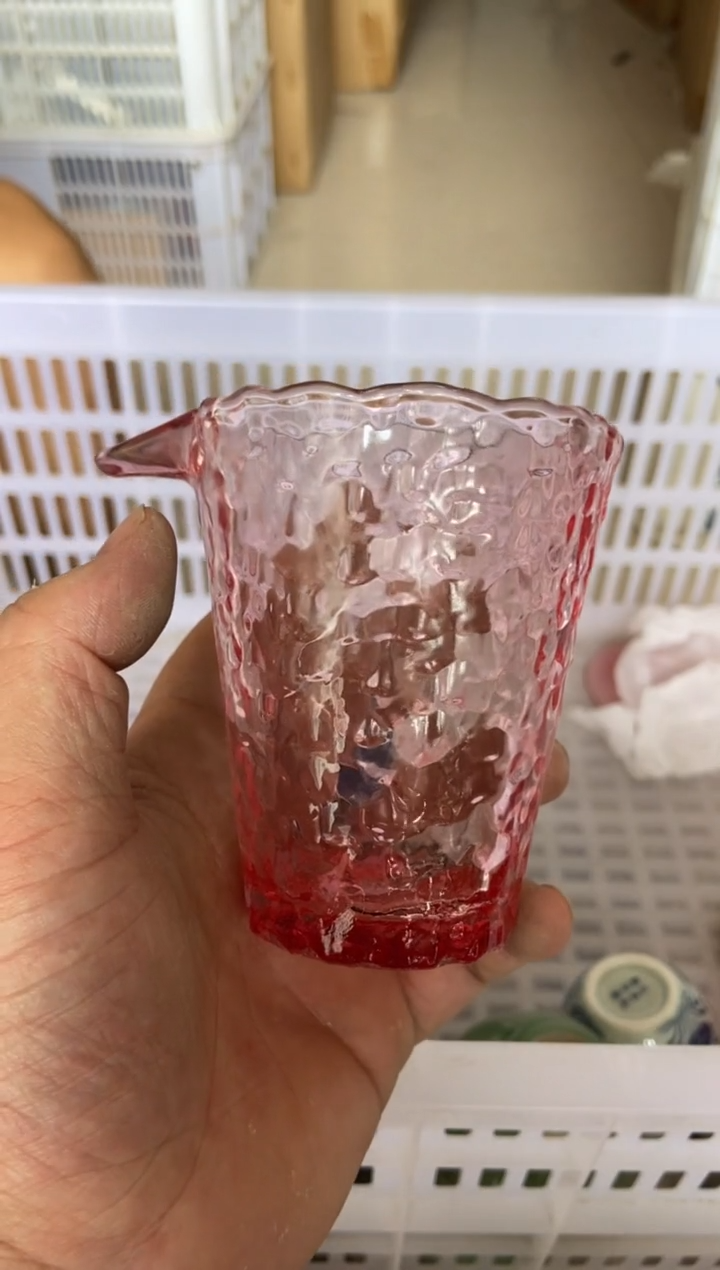 杯无运费险有瑕疵的摄影的产品有使用过的痕迹有点脏介意勿拍