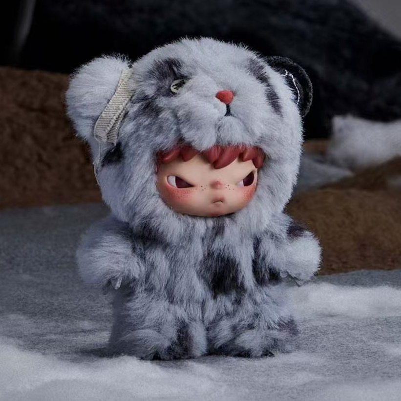 POP MART/泡泡玛特Hirono公路日志 小野毛绒公仔挂件盲盒