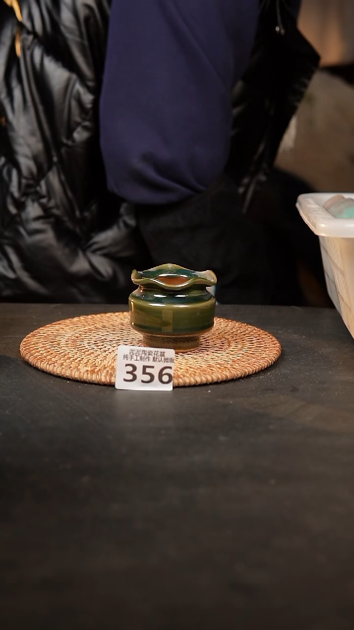 【闪购商品】瓷片356泥泥手工花盆口5高6