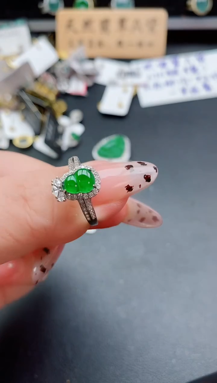 银S925镶嵌戒指翡翠1