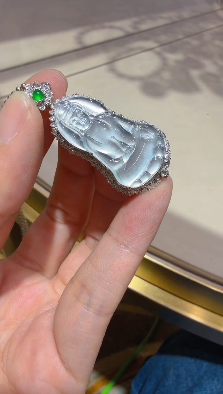 吊坠(不含链)18K金镶嵌翡翠多样性团购发一件