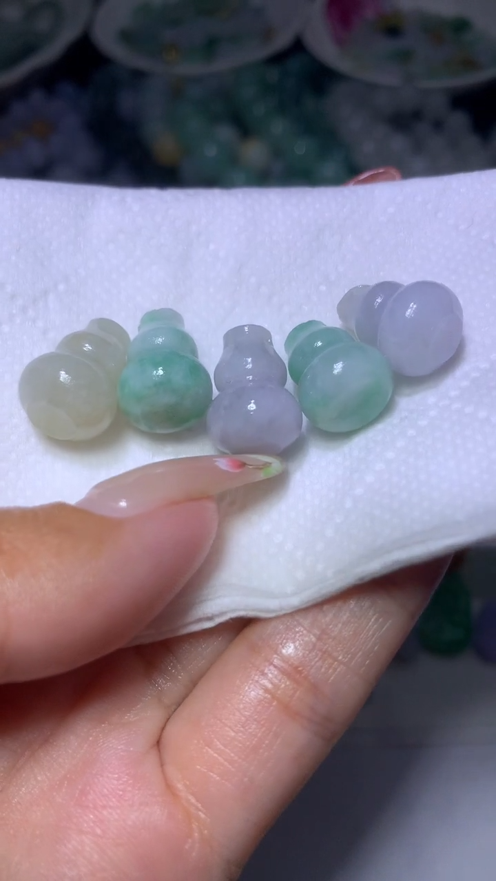 定制翡翠未镶嵌MXX018559