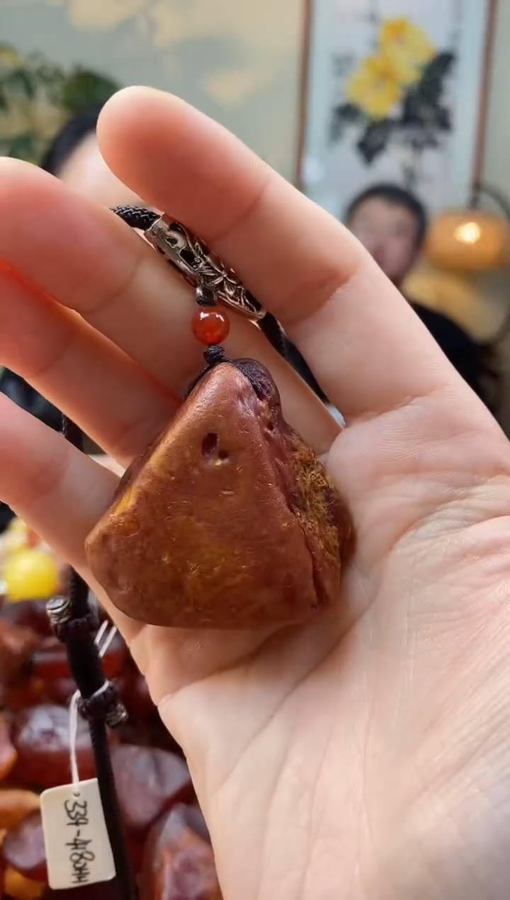 【闪购商品】琥珀颈饰未镶嵌吊坠