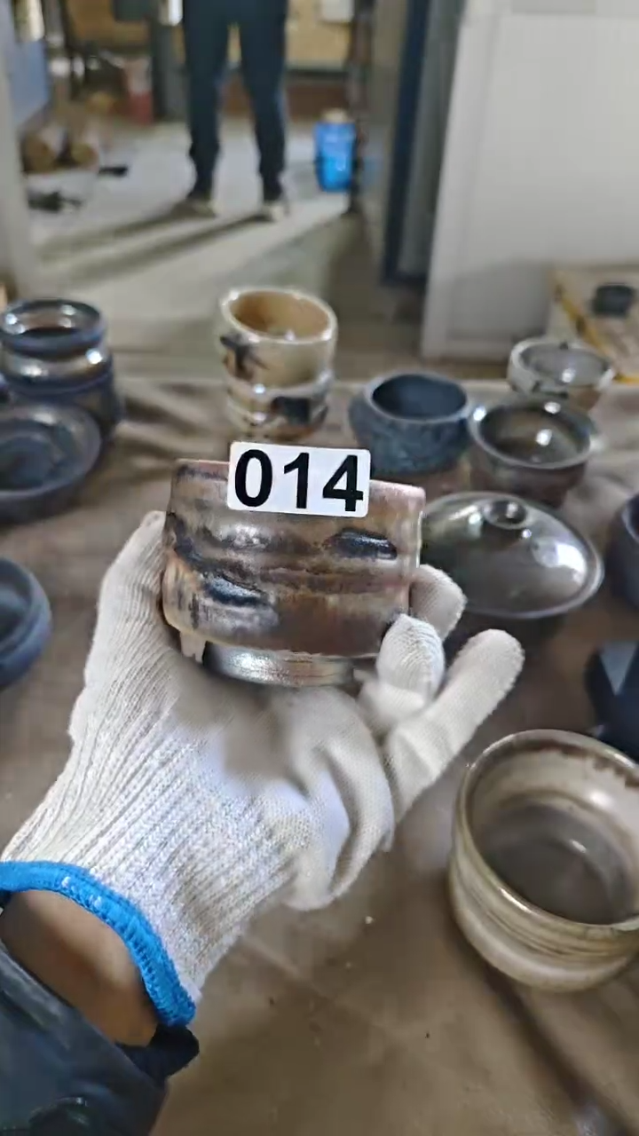 【闪购商品】其他柴烧志野主人杯014