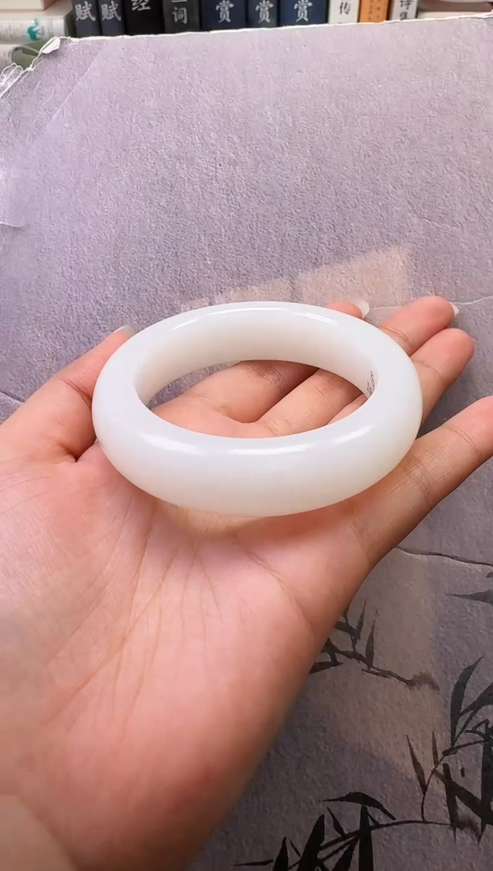 【闪购商品】和田玉手镯未镶嵌手镯