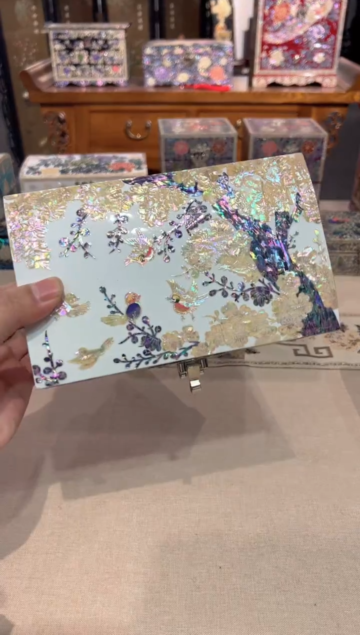 【闪购商品】鱼锁满贝底弘贝雅螺钿漆器文化馆