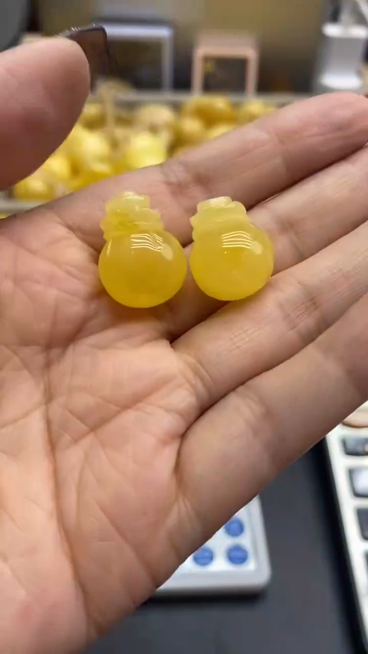 琥珀未镶嵌珠宝奇石37多样性发其一默认有瑕