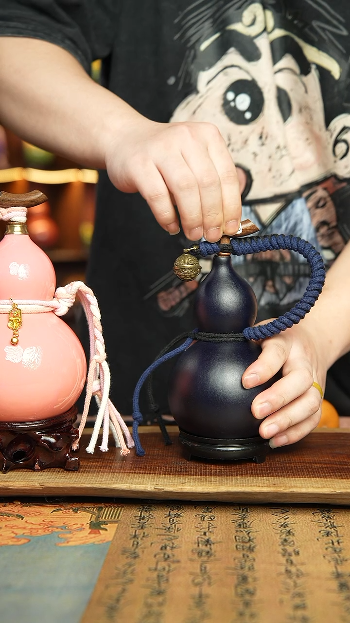 105号精选福利非遗漆器酒葫芦