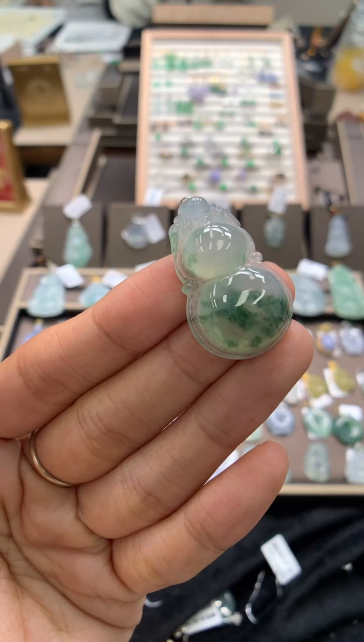 颈饰未镶嵌翡翠葫芦