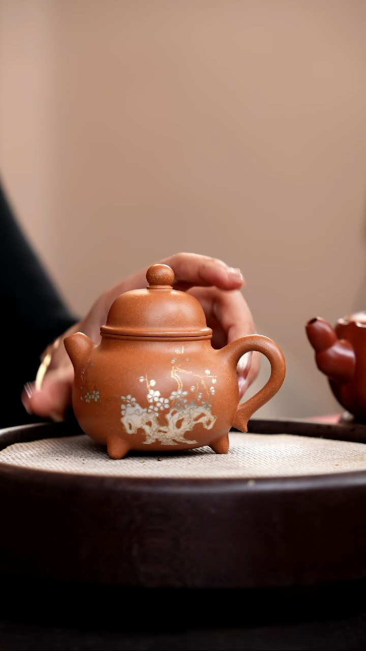 【闪购商品】紫砂茶壶段泥萌萌哒描银