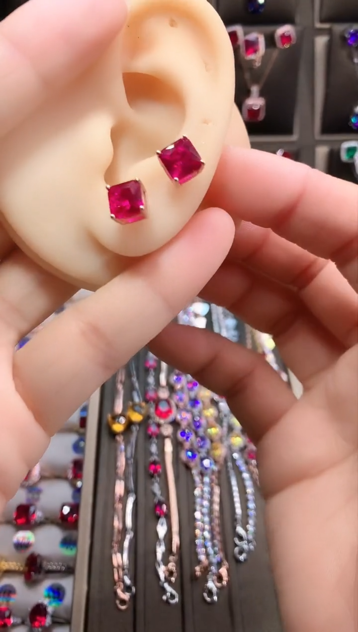 【闪购商品】红宝石耳饰银S925镶嵌玫瑰金6