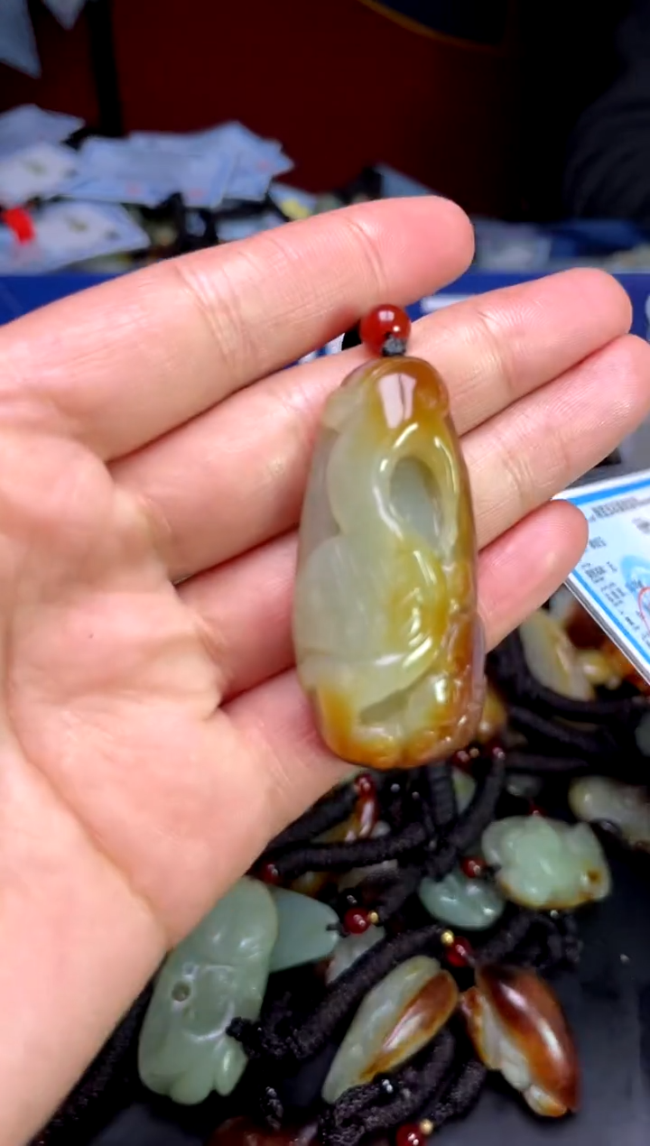 【闪购商品】和田玉颈饰未镶嵌3