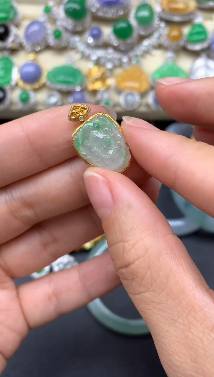 【闪购商品】翡翠颈饰18K金镶嵌232-中国好珍宝