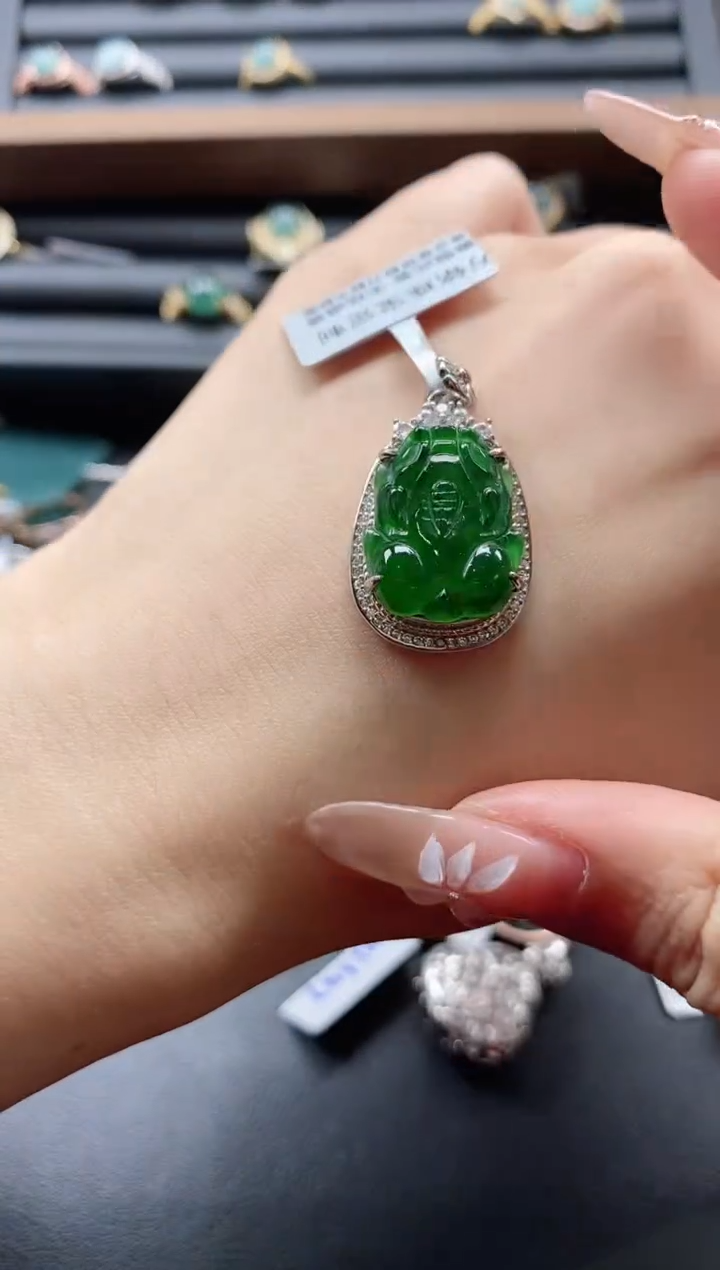 【闪购商品】翡翠戒指银S925镶嵌5111