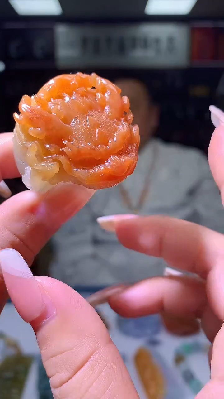 【闪购商品】定制翡翠未镶嵌1080xx-毛货挂件33