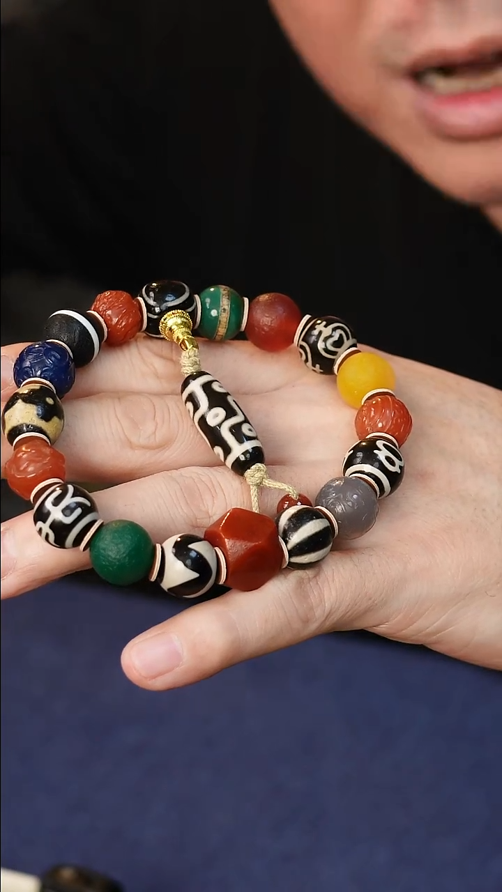 未镶嵌手链玛瑙/玉髓（覆膜）多宝