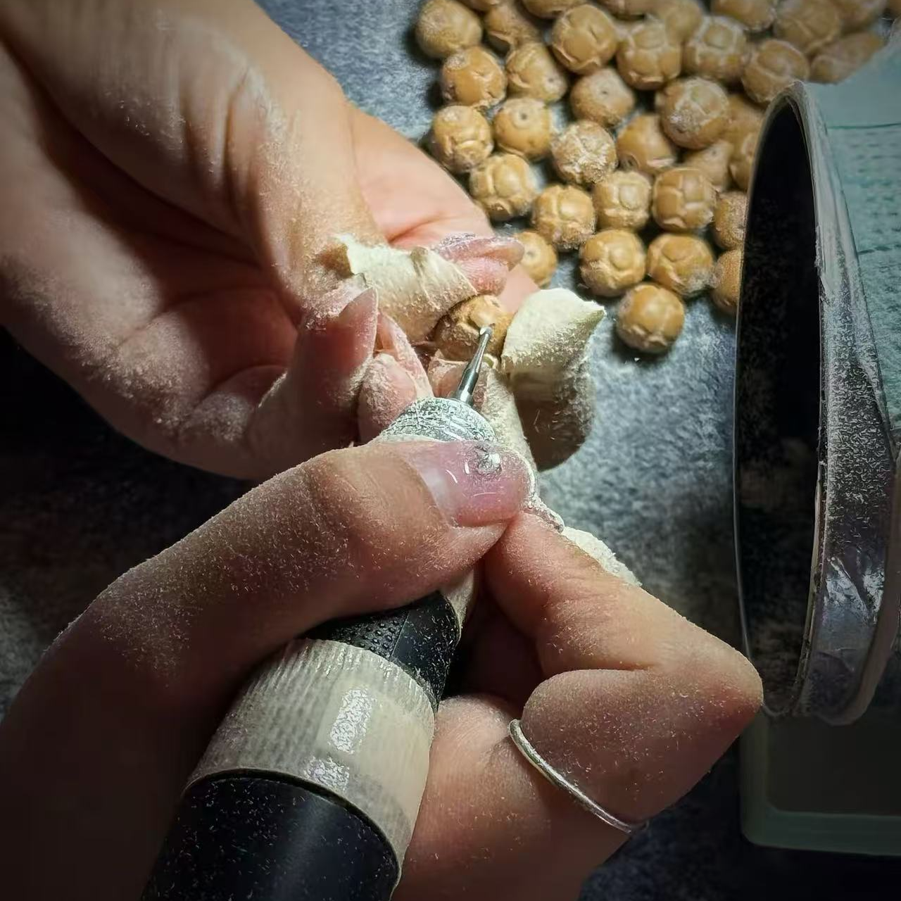 【热爱】 新友嗨包 猴头核桃 江系列