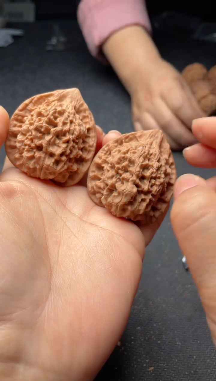 把件文玩核桃w202  官帽 44尺