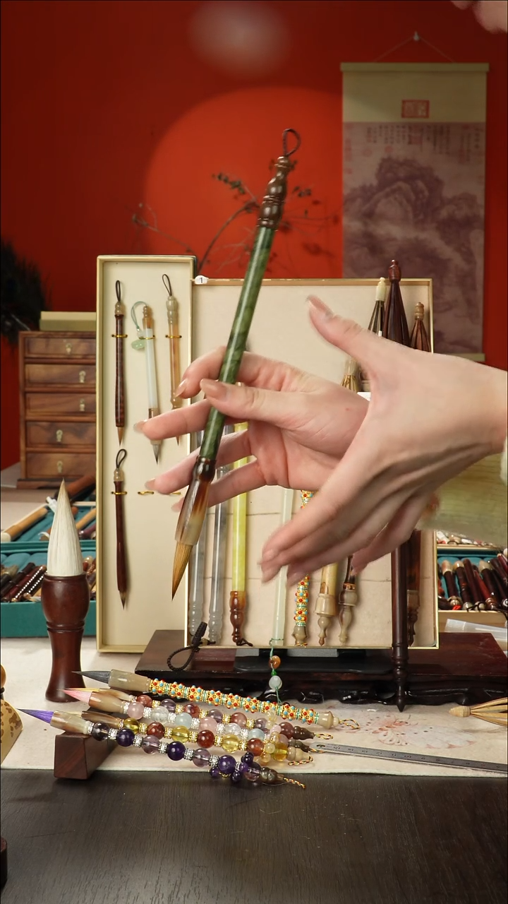 32号闪孤品高货毛笔链接 清水试笔 蘸墨不退