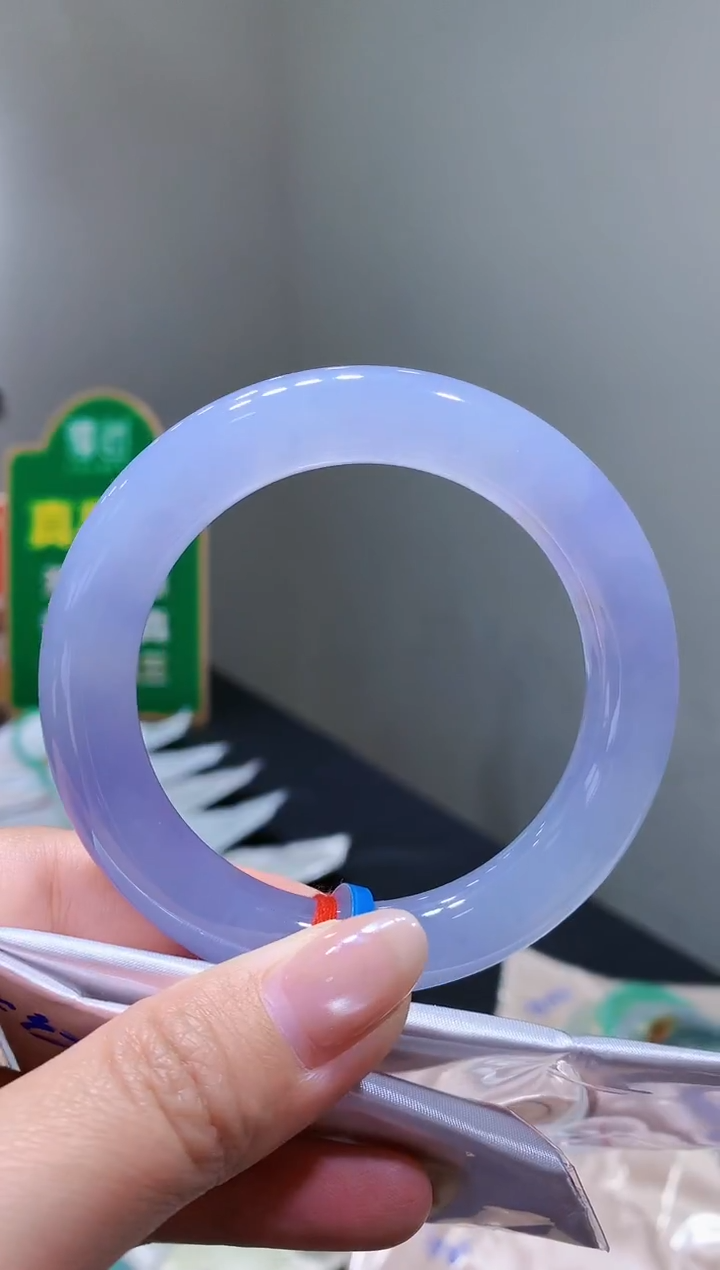 未镶嵌手镯翡翠-k300 天然缅甸A货翡翠58圆条总价13万定金2万