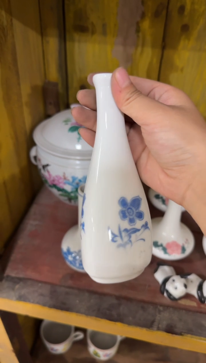 摆件蓝海棠花插微瑕请慎拍