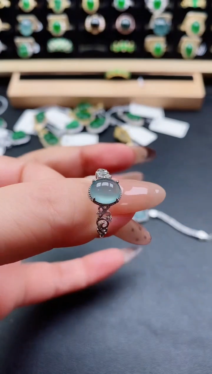 银S925镶嵌戒指翡翠1