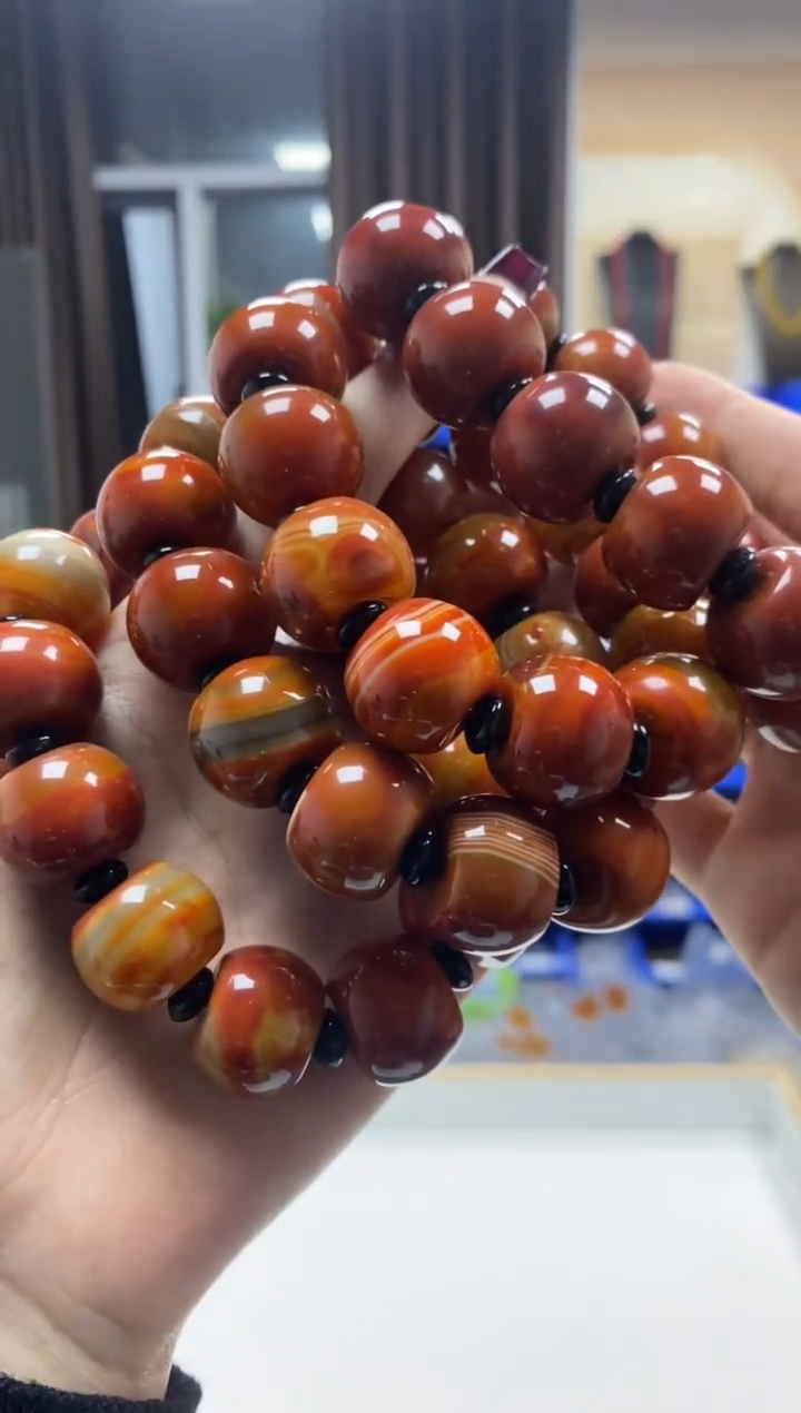 未镶嵌手串玛瑙/玉髓战国红卡18MM 多样性发一